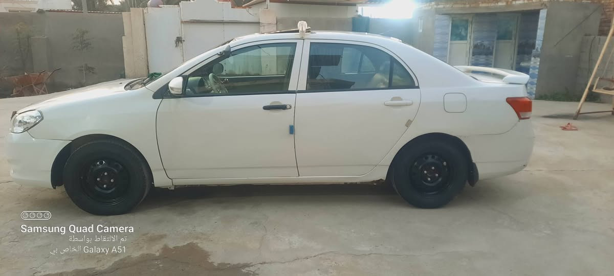 السلام عليكم للبيع سياره بي واي دي جي ثري مديل 2012 مكينته او كير كورله رقم بابل بسمي مكفوله من الضربه ماعده صبغ بابين او الجاملغات الكدام والبنيد تخم تاير جوه التبريد نقص كمبريسر مجسل تاب السياره يشهد الله مال جناي لاتصال على رقم*********** مكانه بابل السعر 55اوبيه مجال
