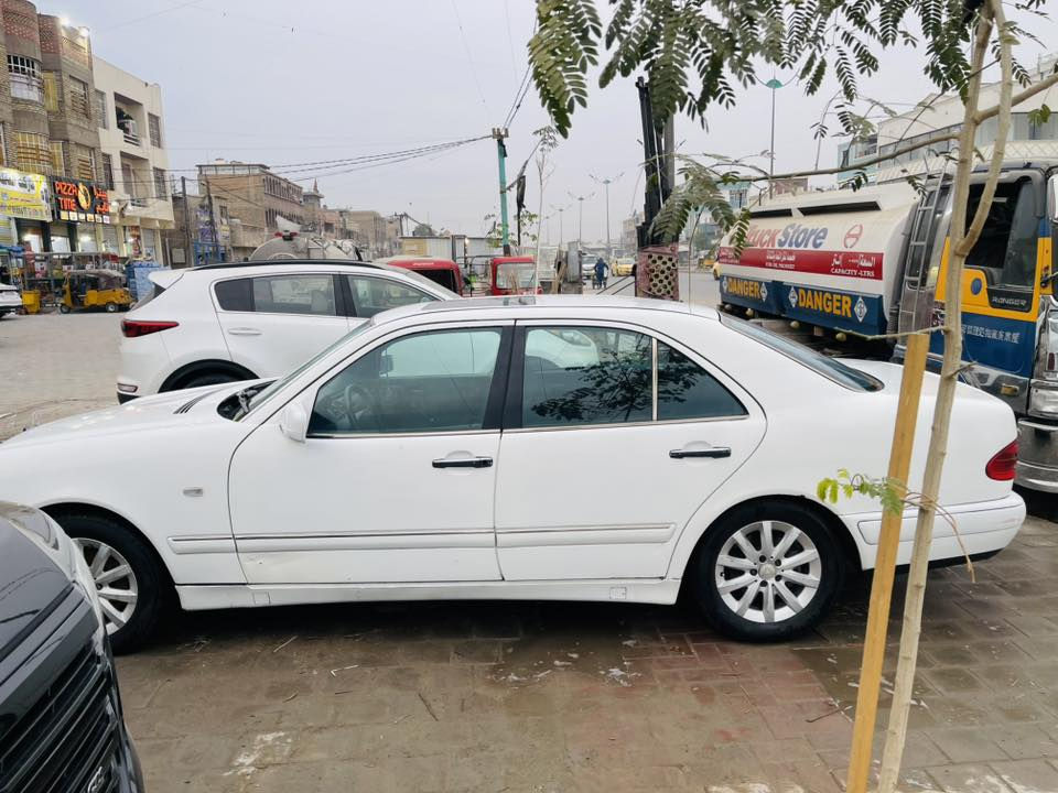 سلام عليكم مارسيداس ام عيون كلها بلاديه ماعده العينه مال الكيجات عطلانه سعر 75وبيه مجال رقم ‭0770 751 2792‬
ترهم مراوس
