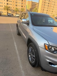 جيب 2018 ماشيه 69 وارد امريكي حادث قبق جنطه نصه مصبوغ فقط بدون ارباك م...