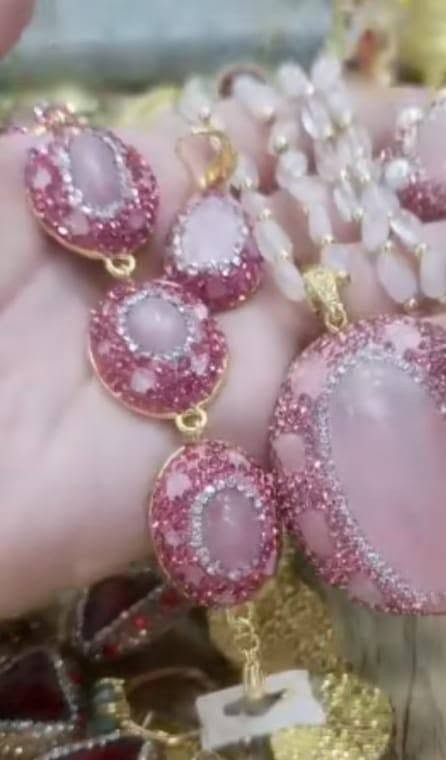 السلام احجار كريمه نحاس ما يكشف مراسلن واتساب***********
