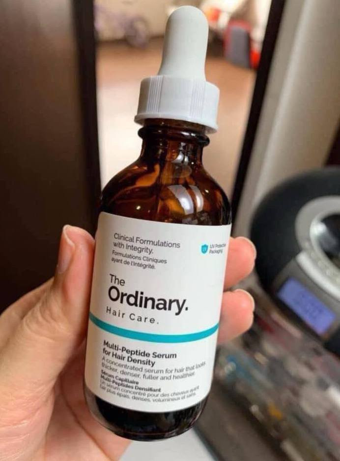 ✨ سيروم ذا اورديناري للشعر ✨

سيروم مميز مناسب لجميع أنواع الشعر، يساعد على تقوية البصيلات وتكثيف الشعر وتحويل الشعر الجاف والضعيف إلى شعر أقوى، أكثر كثافة ولمعان 🥰💚

🔹 يحتوي على ببتيدات وكافيين لتنشيط فروة الرأس وتحفيز نمو الشعر.
🔹 غني بـ زيت الخروع والأحماض الأمينية لتغذية البصيلات وتقليل التساقط.
🔹 قوامه خفيف يُمتص بسرعة ولا يترك ملمس دهني.
🌸 طريقة الاستخدام: مرة يومياً مساءً على فروة الرأس ويُترك للصباح بدون غسل.
📦 الحجم: 60 مل
🇨🇦 المنشأ: كندي (أصلي)

السعر: ١٧ آلاف


**إذا كنت صاحب هذا الإعلان وتريد حذفه لأي سبب، رجاءا أرسل رسالة إلى الدعم الفني**