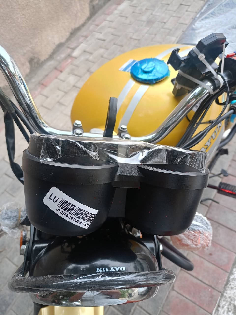 دايوان نفخ جديده حييل أوراق اصلي بسمي ومكمرك وكامل وحولك بسمك وتروح ترقم كفاله عامه فووول مال جناي مكاني كربلاء موديل 23 اخت زيرو جانت مخزنه ماطالعه سعر مليون 550 وبيه مجال دراجه كسر كارتون***********
