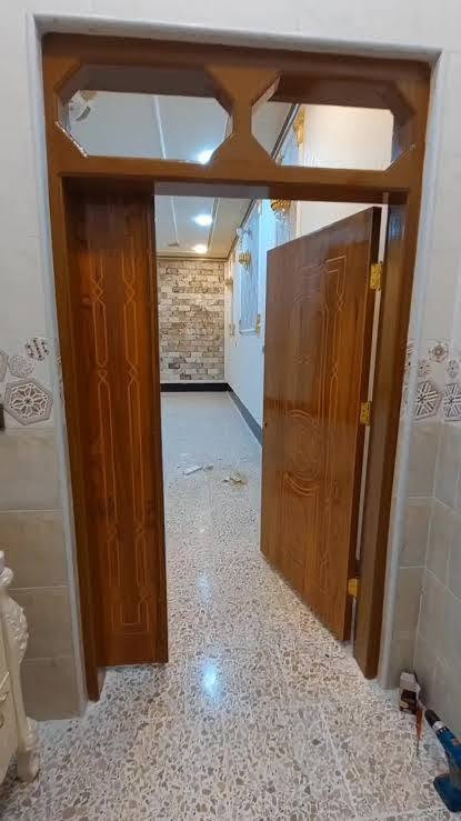 مستعدون لصباغة كافة انواع الاثاث الجديد والمستعمل غرف نوم /ابواب / جراجيب/ محجرات  بكافة الالوان وحسب الطلب كذلك اعادة صبغ جميع انواع الاثاث القديم وبكافة الالوان حسب الطلب /تذهبب / تطعيم /واضافة نقوش  وباحدث الدهان الحرارية ***********
