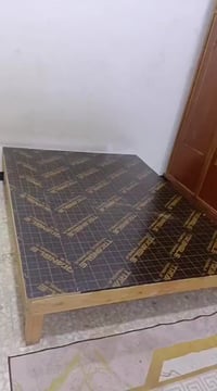 غرفة صاج عراقي متكونة من كنتور وصوميا وميز مراية السعر ٦٠٠ وبي مجال ال...