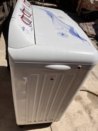 غسالا شرط الشغل النظافة 95% سعر الغسالة 75 وبيها مجال شي قليل للاستفسا...