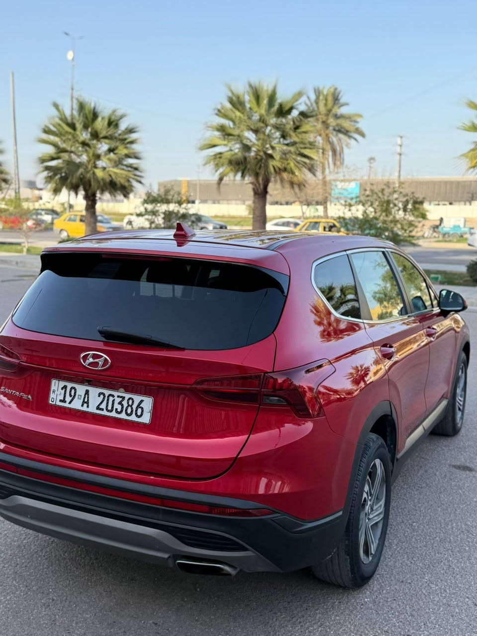 السلام عليكم 
للبيع فقط هونداي سنتافيا  موديل 2023 سيارة جديدة وحادثه واضح بالصور بدون تبديل اي قطعه 
السيارة رقم كربلاء تحويل مباشر وباقي تفاصيل مبينه 
السعر المطلوب 193$ وبيه مجال بسيط 
مكان السيارة كربلاء للتواصل ***********
