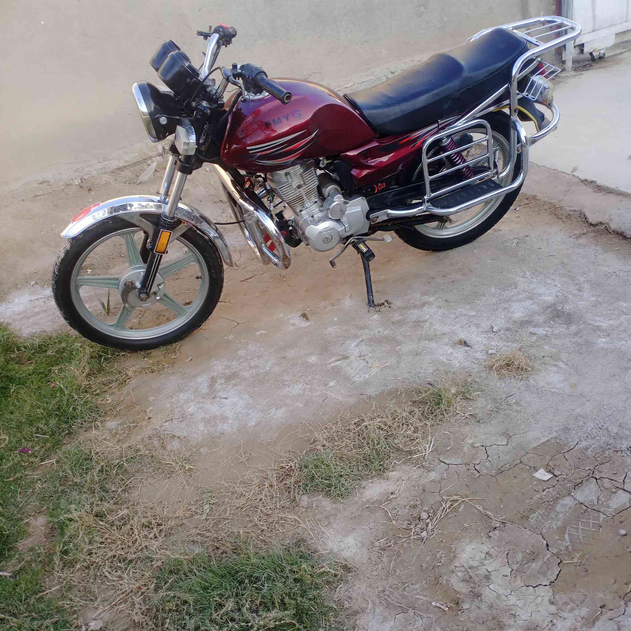 سلام عليكم دراجه فيوم لبيع 2015 اصولي مكاني بابل. حله. دراجه جاهزه كهربيات كامله سعره 625. وبيه مجال بصيط شراي يتصل وبل خدمه ***********
