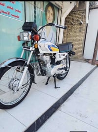 دراجة نارية • ٦٥٠ سي سي