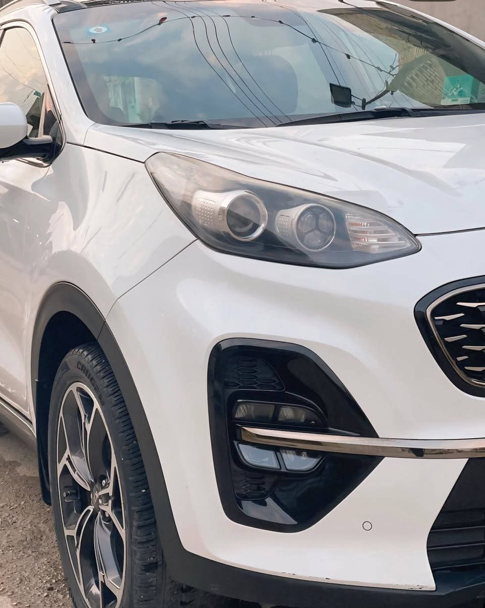 السلام عليكم
كيا سبورتج جي تي لاين رقم بغداد 
موديل 2021مكفوله كفاله عامه ماشيه 72الف 

ميحتاج اذكر مواصفاتها
مكاني بغداد الشعب 
***********
