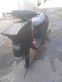 مطور بزون • المكينة خرسة • نص هندر