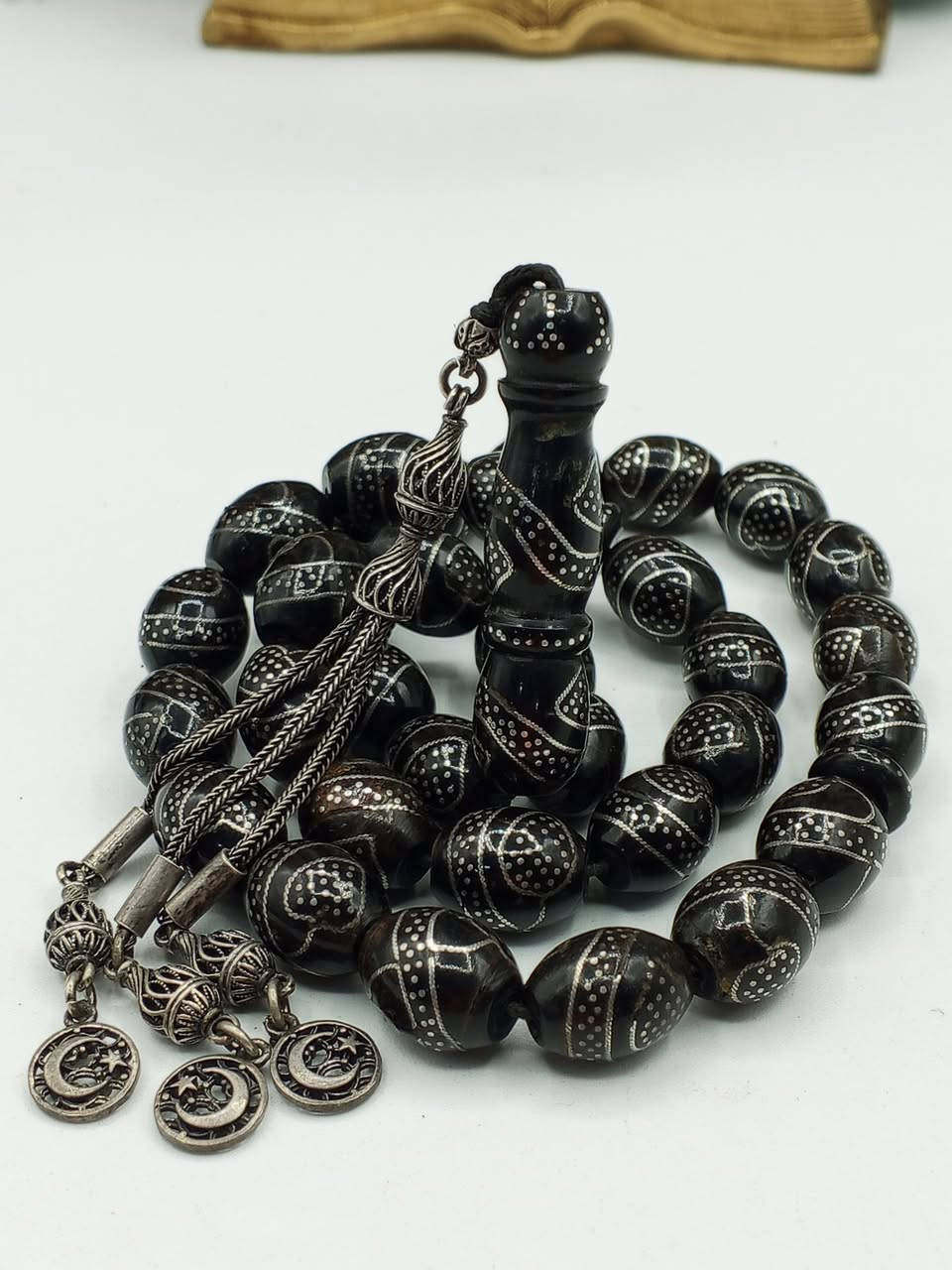 ..تحفه وسطية من اليسر الطبيعي القديم ..

..دك فضه وكركوشه فضه..925..القطعة قديمة 

..جراخة يدوية بالكامل شاهد زرف واحد..نظافة تامة.

..33..خرزه..بوزن..60..غرام..قياس الخرزة 14..ب..11..ملم

..المهتم يتفضل خاص ويدلل..


**إذا كنت صاحب هذا الإعلان وتريد حذفه لأي سبب، رجاءا أرسل رسالة إلى الدعم الفني**