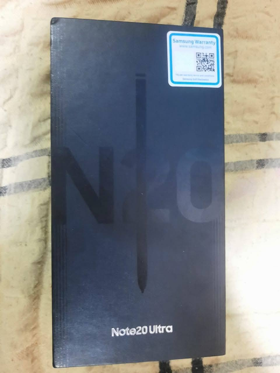 السلام عليكم سامسونك 20 الترا الجهاز نضيف كلش شخط ما بي مكفول الجهاز شرق اوسط دبل شريحه ما بي اي خلل كله شغال 
ذاكره 256 كامل ملحقات الجهاز (المراوس)  شعندك نزل 
***********
بغداد المحمودية
