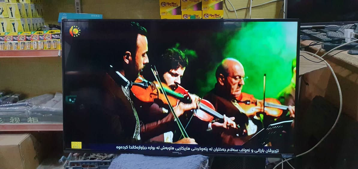 تەلەڤیزۆنی جەنەڕاڵ ماکس قەبارە 43
زۆر خاوێنە نرخی 100000 لە هەولێرە
پەیوەندی بکەن بە واتساپ *********** أربيل, العراق
