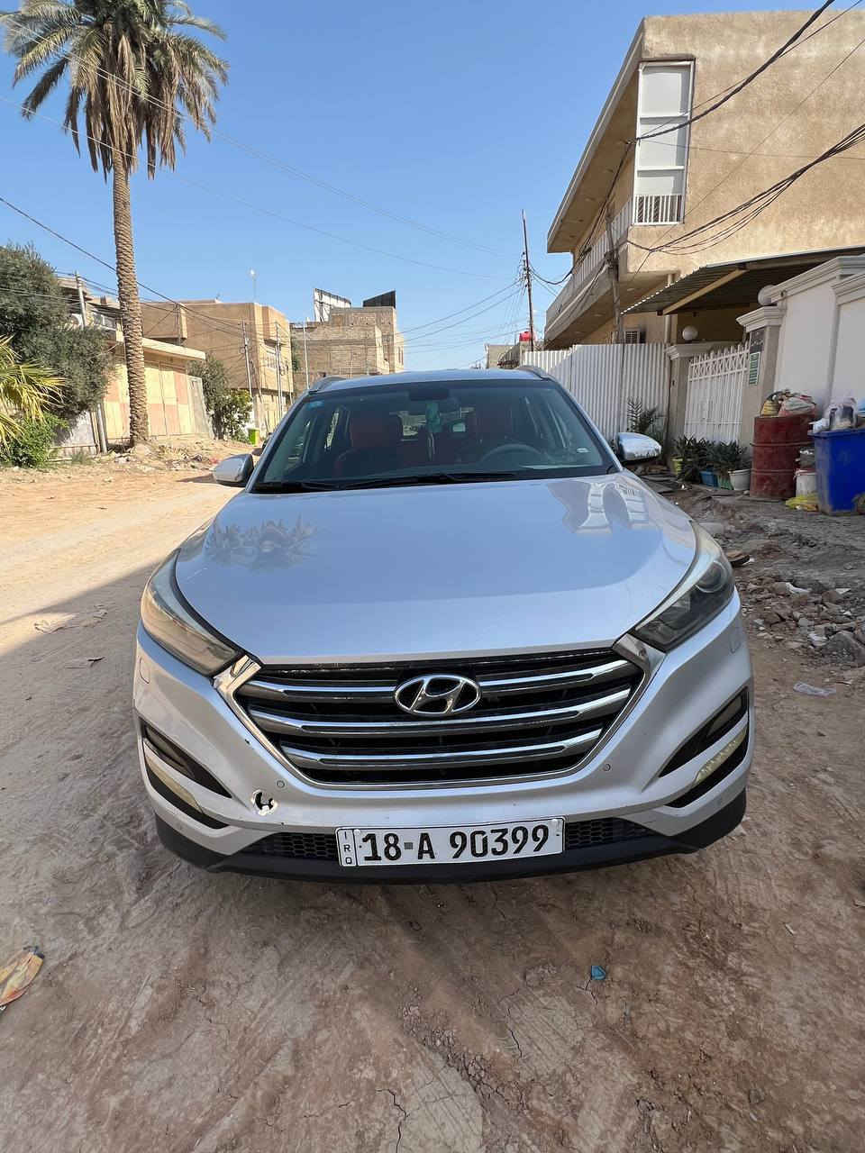 موديل 18فول عدا بصمه وفتحه
رقم بابل بسمي  5ويل كب 
تخم تاير حداديه جديده 
كير مكينه كهربائيات على وضع الشركه ماشيه 100mil
سياره مال جناي سعره 180
بيه مجال للشراي بيه اخراجيه للسعوديه بعدله 8شهر وتصقط مكاني حله 
***********
