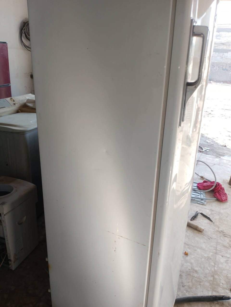 سلام عليكم خوتي ثلاجه كريازي مصري البيع سعر 175 
والاستفسار اكثر ***********
