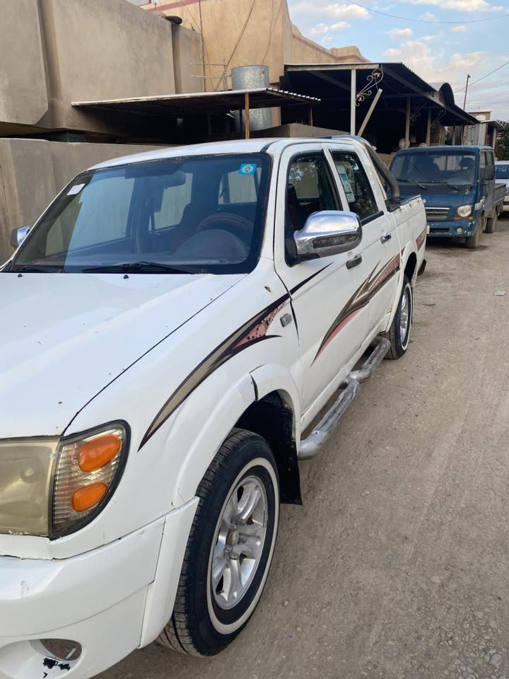 بيكم سكتي
موديل 2012 رقم نجف إنكليزي  هزه جديده بأسمي
السياره جاهزه من كلشي 
 السعر 45 
مكان السياره حله 
***********
