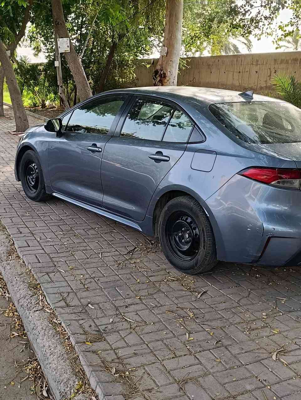 السلام عليكم ورحمه الله وبركاته
كورولا 2020 سياره جديده مال بيت قطعه وحده بيه
سنويه باسمي 
ماكينه 1800 
بغداد الكرخ حي الجهاد 
***********
