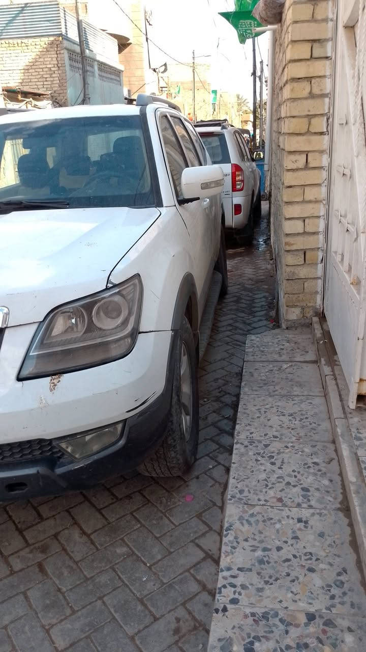 سلام عليكم عدي هاي المهافي البيع مديل 14 متجايه مصبوغة عام سعره 90 رقم الهاتف ***********
