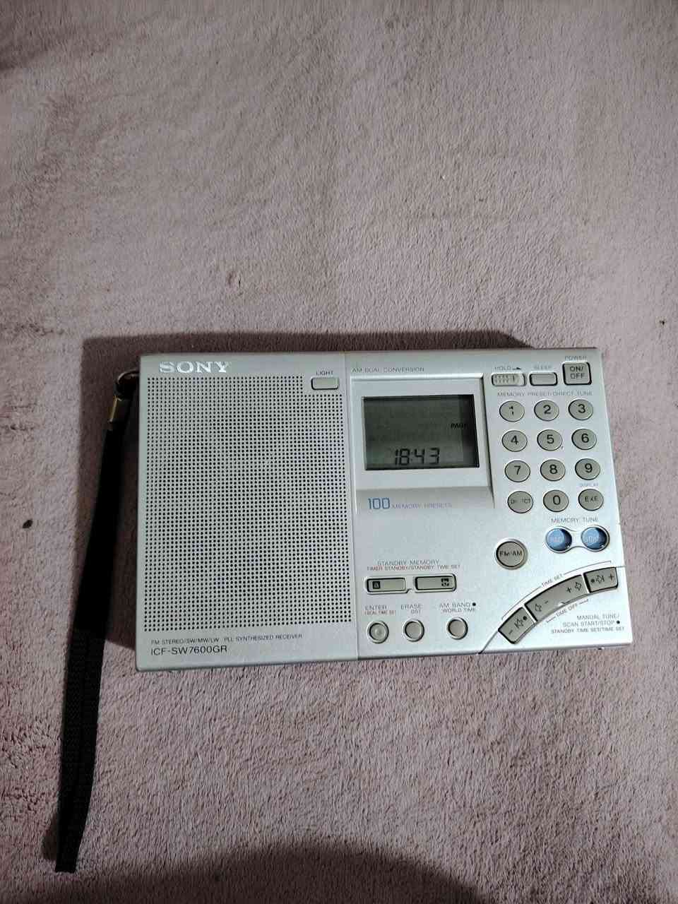 راديو سوني icf. Sw 7600Gr من النوادر للبيع  شرط مامفتوح سحب ونقاوة جدآ عالية لايوجد توصيل مكاني ديالى السعر ١٤٠


**إذا كنت صاحب هذا الإعلان وتريد حذفه لأي سبب، رجاءا أرسل رسالة إلى الدعم الفني**