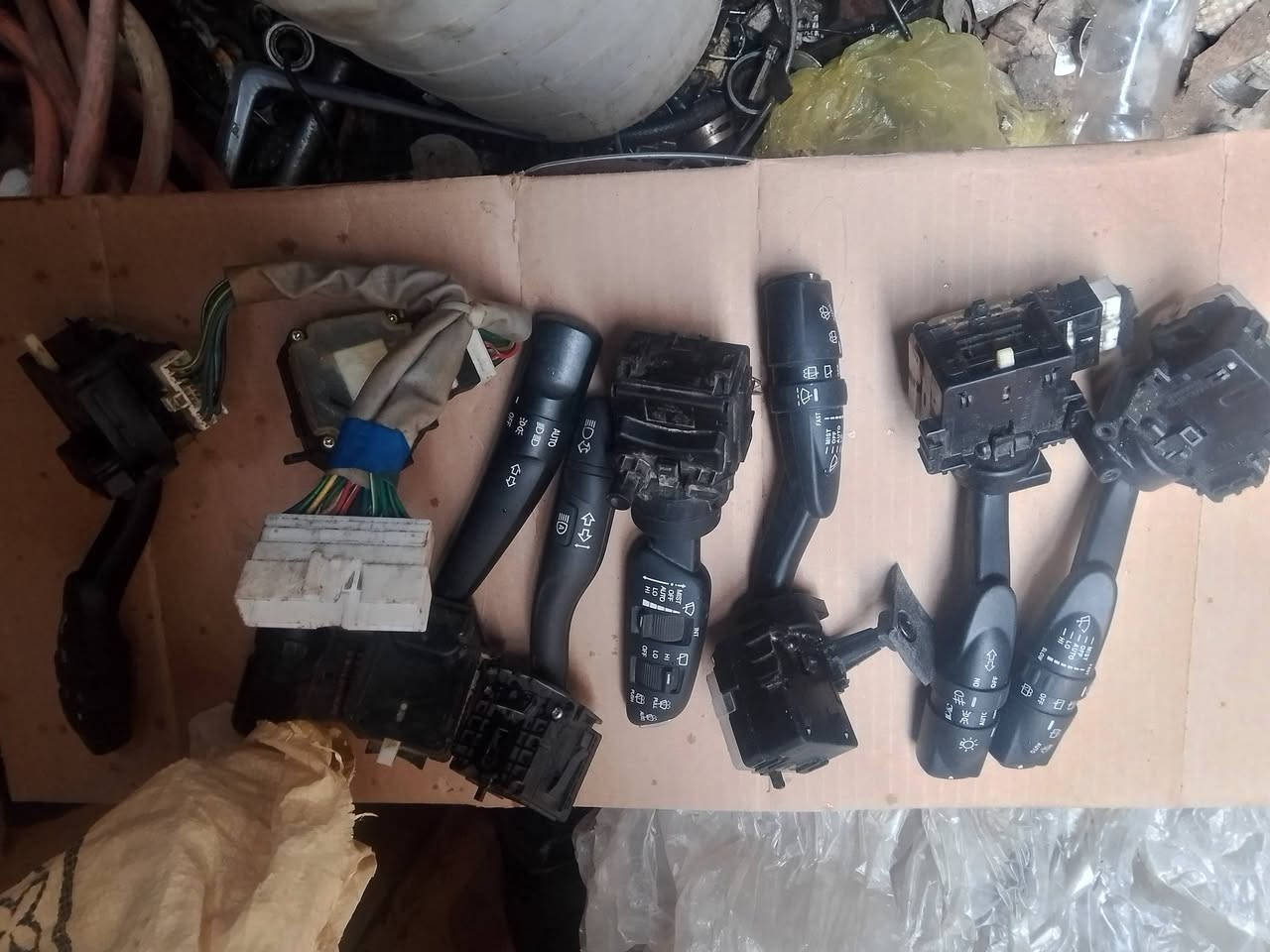 متوفر يدات لايت وماسحة سانك يونك 
العنوان كربلاء يتوفر توصيل لجميع المحافظات


**إذا كنت صاحب هذا الإعلان وتريد حذفه لأي سبب، رجاءا أرسل رسالة إلى الدعم الفني**