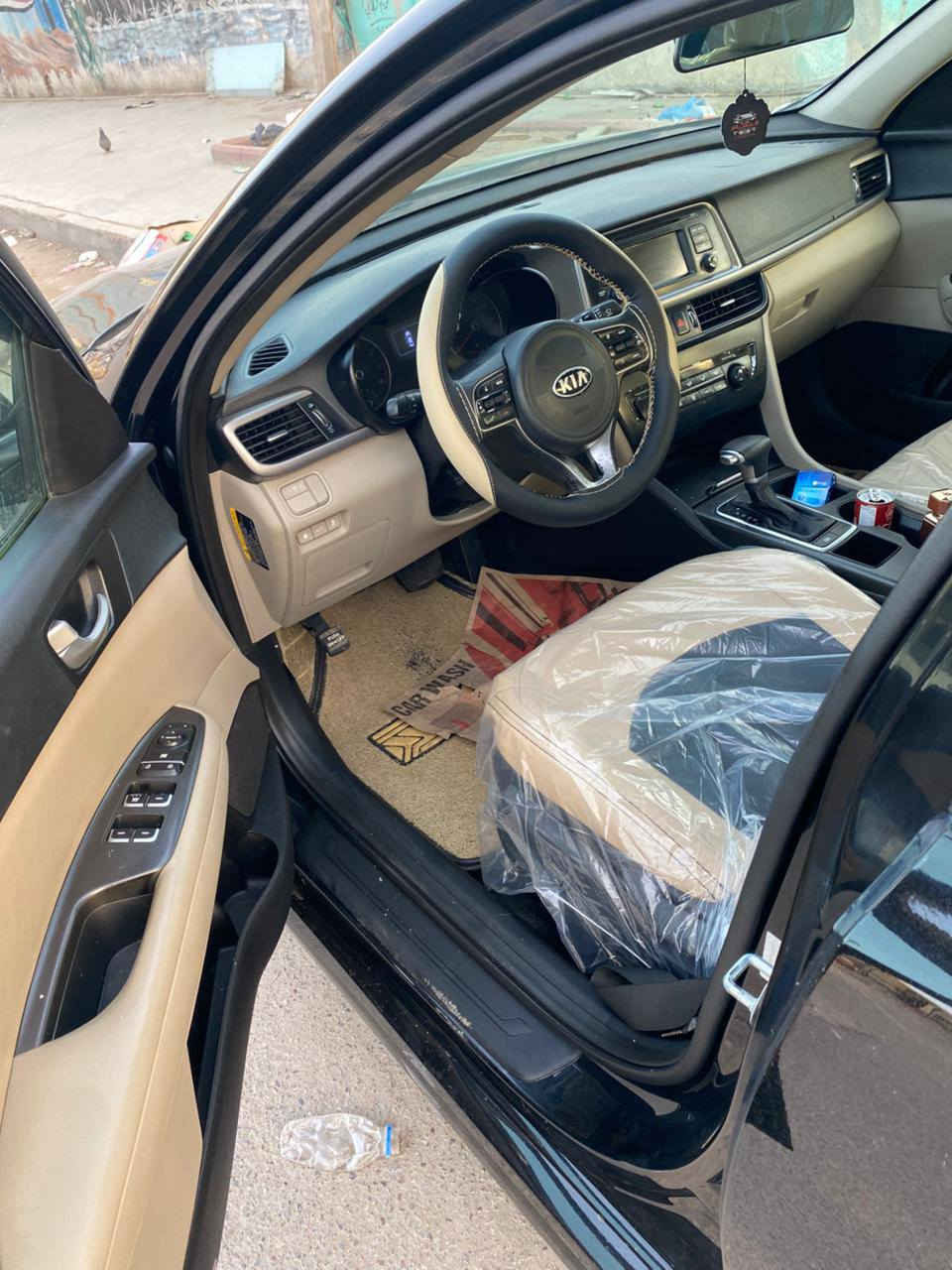 مكلف بالنشر،، مكلف بالنشر،،
اوبتيما 2016 للبيع وارد امريكي 
 حادث امريكا بنيد وبلعراق باب تعديل وصبغ وباب بارد فقط
مكينه جديد حاويه وصدر امامي خلفي جديد وتخم تاير جديد سيارة جديدة خير من الله السعر 118
مكان السيارة بغداد حي الحسين *********** واتس
