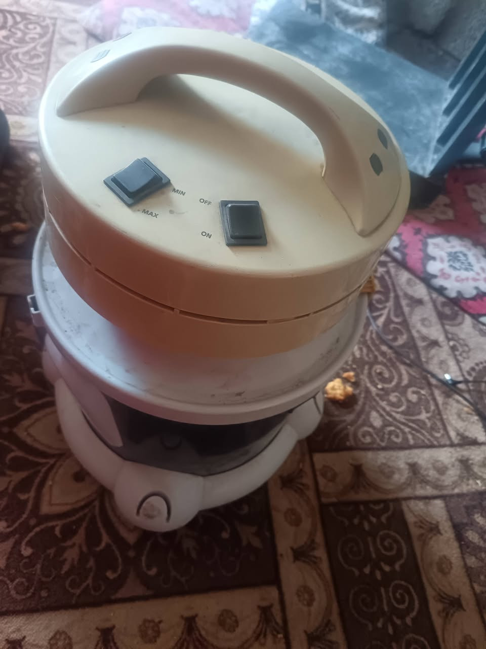 اغاراض للبيع كلمن او سعره مكاني كركوك حي العسكري خاص مفتوح رقمي ***********
