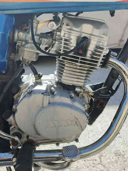 نامه شلامجه للبيع ركز كرز بيهه جبنه طاكه ما فارغ اسويهه سعر 350 بيهه مجال قليل للتواصل ***********
