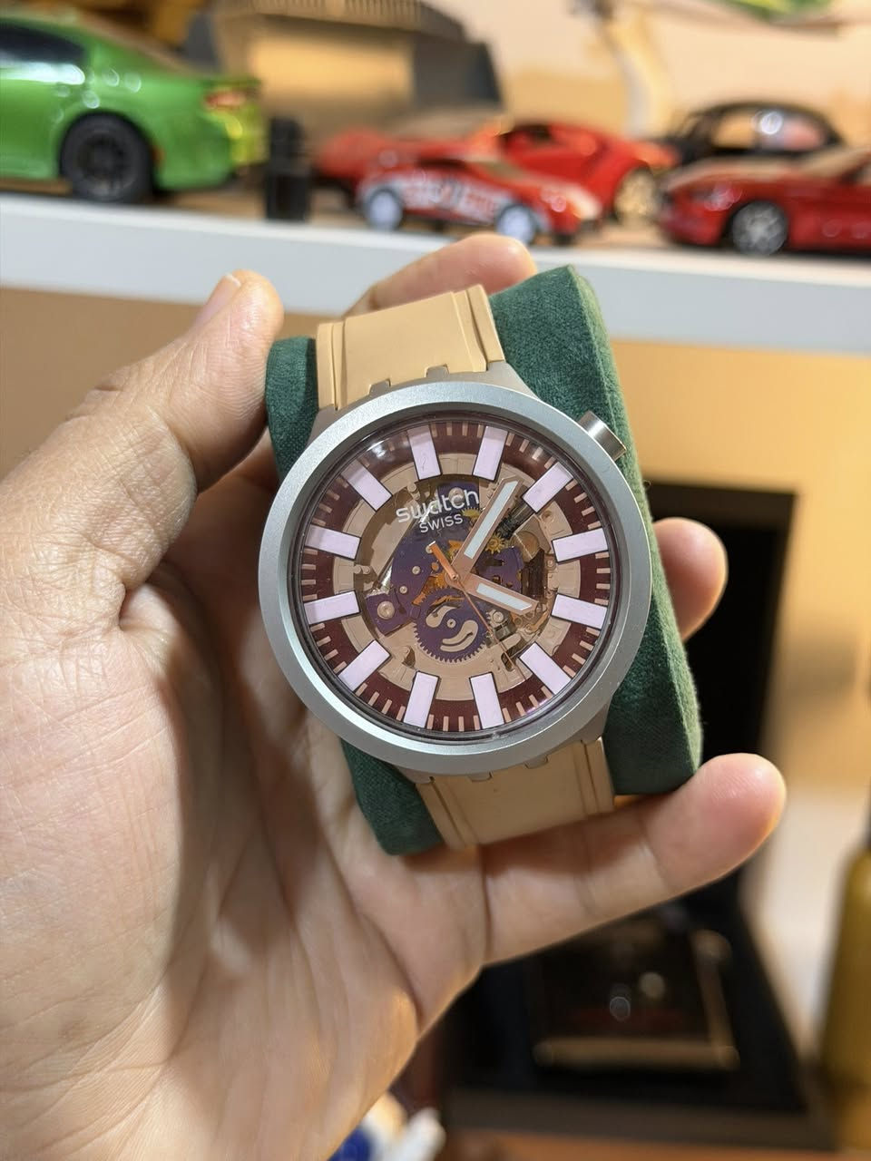 الي يدور تفاليس واصلي مجموعة ساعات اصلية كاملة المرفقات والمحلقات نظافة ١٠٠٪؜
لتواصل واتساب فقط تعليقات ماارد الساعه الي تعجبك دزها عالواتساب 
***********
