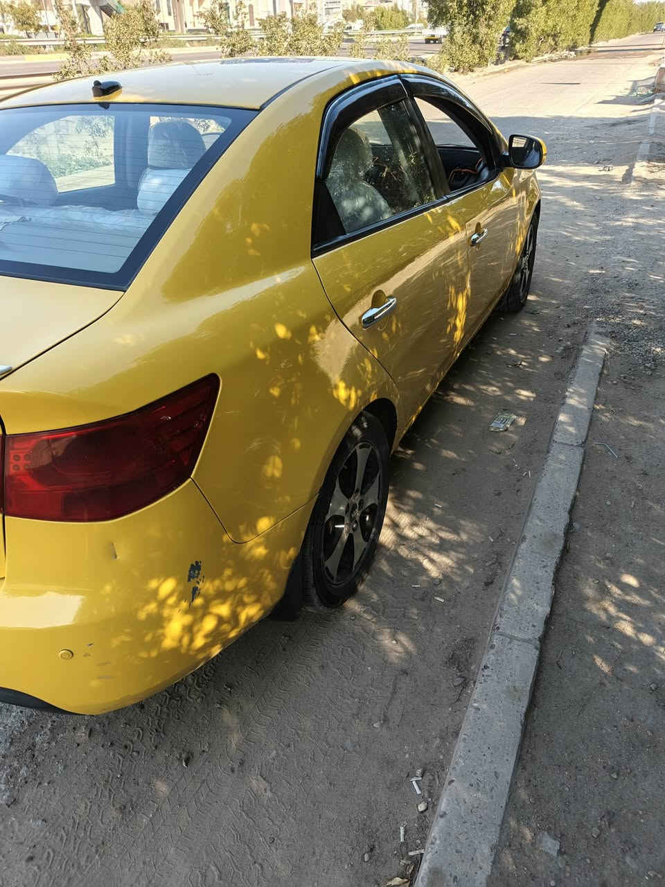 السلام عليكم كيا فورتي 2013 مكينه الفين رقم بابل انكليزي مصفرة من كلشي وهزة جديده وسنويه لل29 السيارة كلش نضيفه وع ايدي وجاهزه من كلشي صدر امامي خلفي منظومه تبريد حداديه كير مكينه بشرط الكفاله حادثها جاملغ امامي    بسمي تحويل ثاني يوم السعر 86 بيها مجال بسيط  ***********
