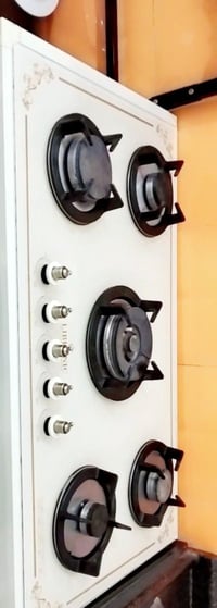 طباخ منضدي • مطبخ