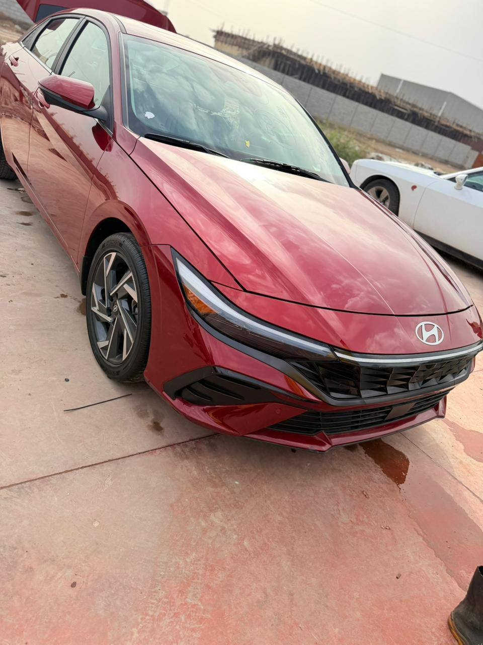 سلام عليكم الانتره ٢٠٢٤
وارد أمريكي حادثها صندوك وخدش بلبنيد
موصفات فول جميع الموصفات بيها
سيارا فحص مؤقت بئسمي
سعر ١٥٨ وبيها مجال
رقم ***********
