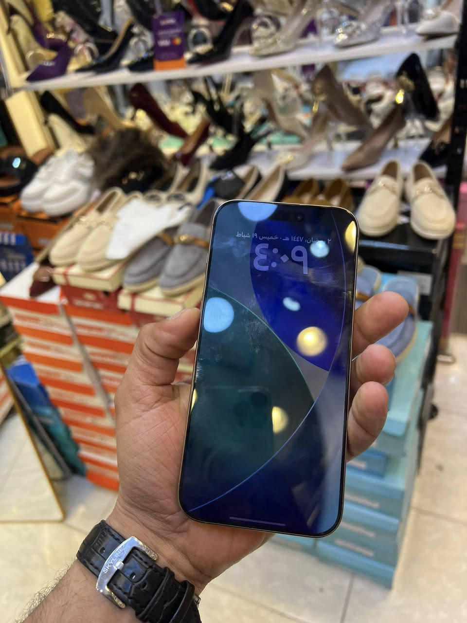 ‏تلفون iPhone 16 Pro ماكس نظيف 100% بطارية 96 كفالة عامة تلفون موبايل Patches نظافة أم 
‏سعر 1425 ￼ذاك 256￼ تواصل على هذا الرقم فقط واتساب ***********￼
