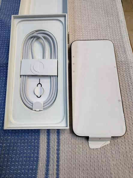 Iphone 16 Pro Max 256G Desert
ايفون ١٦ برو ماكس ذاكرة ٢٥٦ صحراوي ذهبي

جهاز  بلادي غير مفتوح ضمان ماستر مع ملحقاته

بطارية: %93

السعر مليون وربع 1,250,000

زيونة - شارع الربيعي - مجاور مجمع الكوخ

***********
