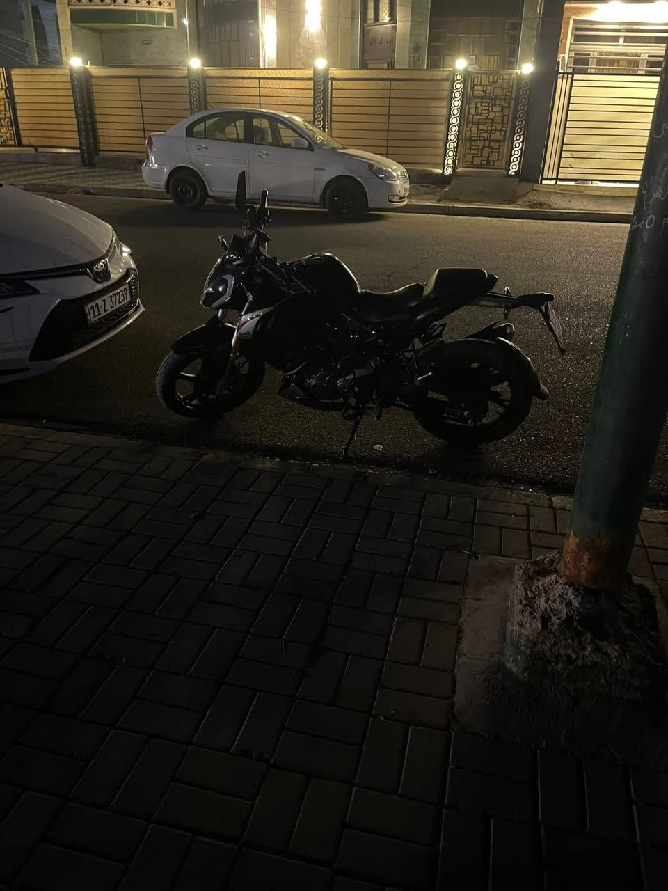 بنلي 180s
لونها اسود طافي 
ماشيه 5000 
بعدها جديده 
موديل 2024 احدث موديل نزل بيها
مرقم اربيل وسنويه وتحويل بيها 
بيها راديتر 
مرايات h2 
عداد الكتروني 
لايت لد 
حساس ستاند
السعر تواصل على الرقم ***********
مكانها بغداد
