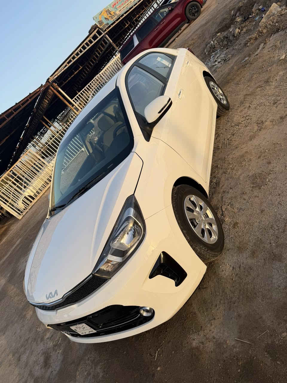 تحيه طيبه 
للبيع كيا بيكاس 2025 السعر 105 حره بدون رقم السماوه الرميثه شارع العام معرض ابو شيماء للتواصل ***********
