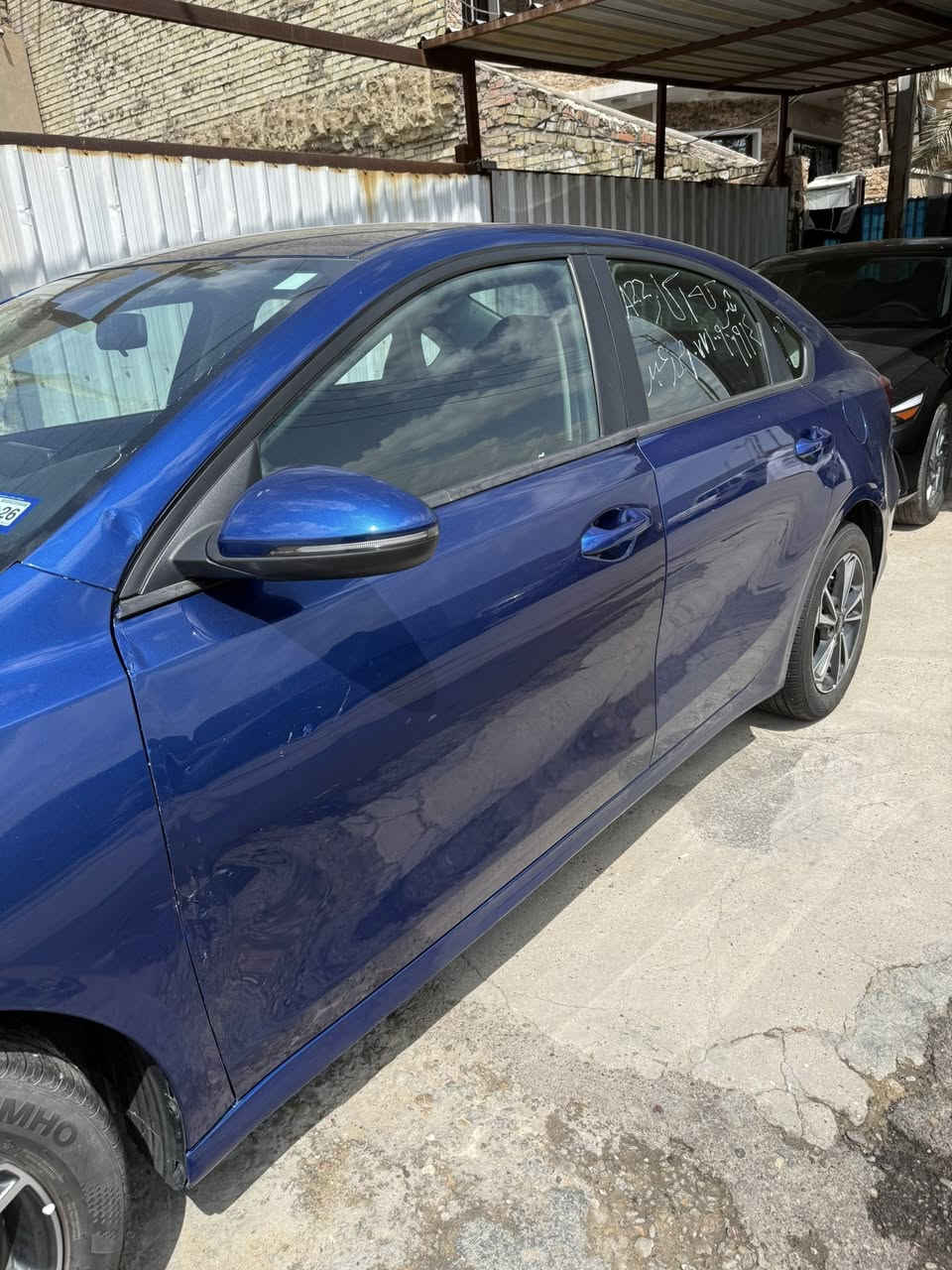 السلام عليكم
كيا فورتي 
موديل 2024
لون ازرق 
ماشيه 21 الف ميل 
حادثها باب سايق مبدل اصلي وجاملغ امامي جهة سايق مبدل اصلي أمريكي 
وبيها طخه ب جاملغ الخلفي واضحه بعدها ما مصلحها 
مواصفاتها رادر امامي خلفي 
رادرات ب مري جانبية 
حساسات امامي خلفي وهم ب مري 
أشاير ب مري 
سيارة بعدها ما مرقمة دخول جديد 
ملاحضة سيارة بدون ايرباك 

رقم الاستفسار ***********
