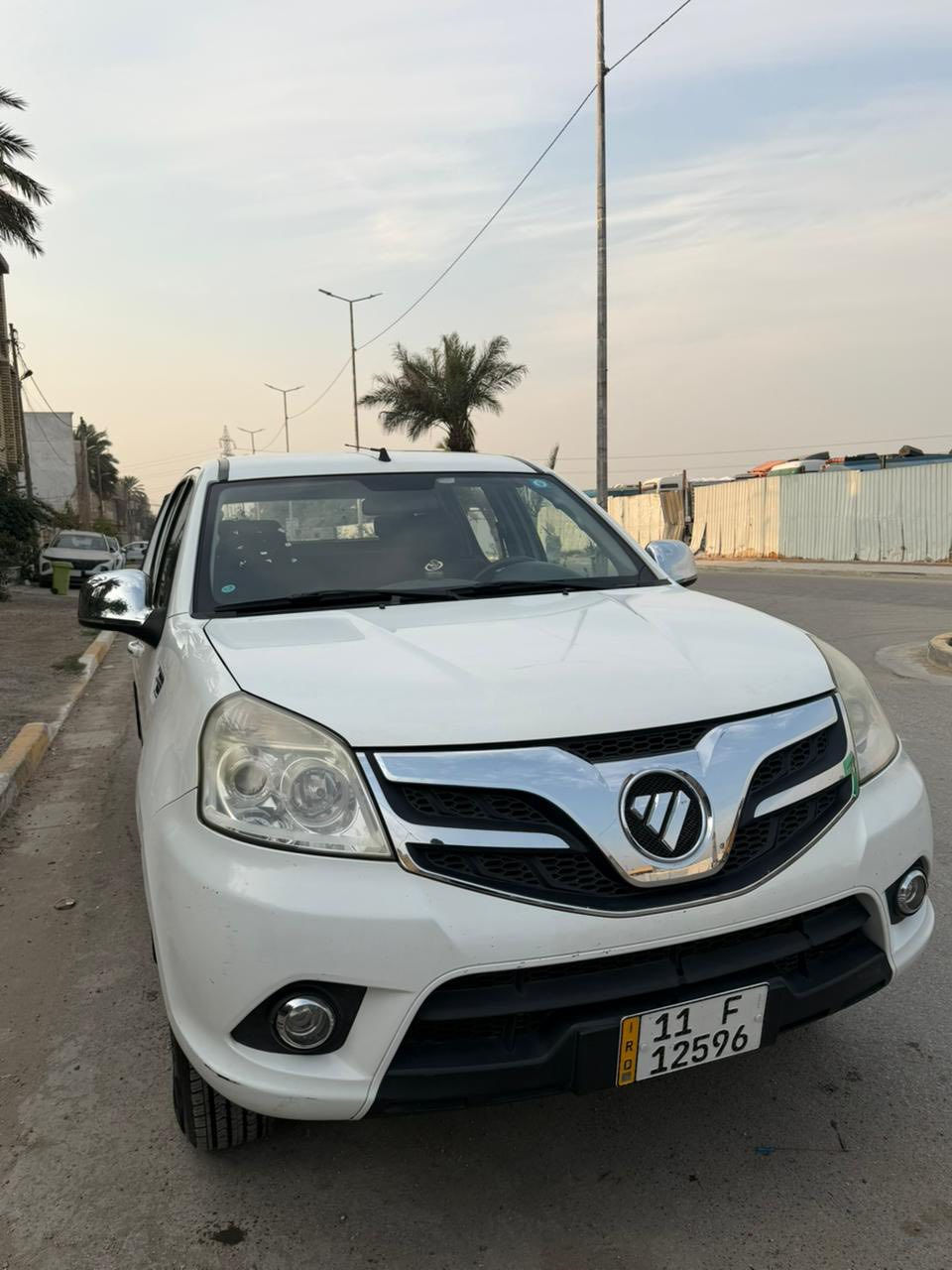 السلام عليكم 
بيكم فتون تيولاند٢٠٢١ زيرو  ماشيه ٤١كيلو 
‏سيارة شرط سونا على وضع  كفاله عامه شرط التحويل 
رقم بغداد إنجليزي باسمي حرة تحويل ثاني يوم تارات الشركه
‏سيارة محرك مسيبوشي بنزين
سيارة جديدة على وضع الشركة  
فول مواصفات كشنات
سيارة فول واحد على واحد 
محرك مسيبوشي 2400 
محرك وكير وصدر مكفولات 
تخم تاير جديد تبريد ثلج 
مكاني بغداد والشراي يتصل 🏠 
السعر ١١٠$ 
***********
