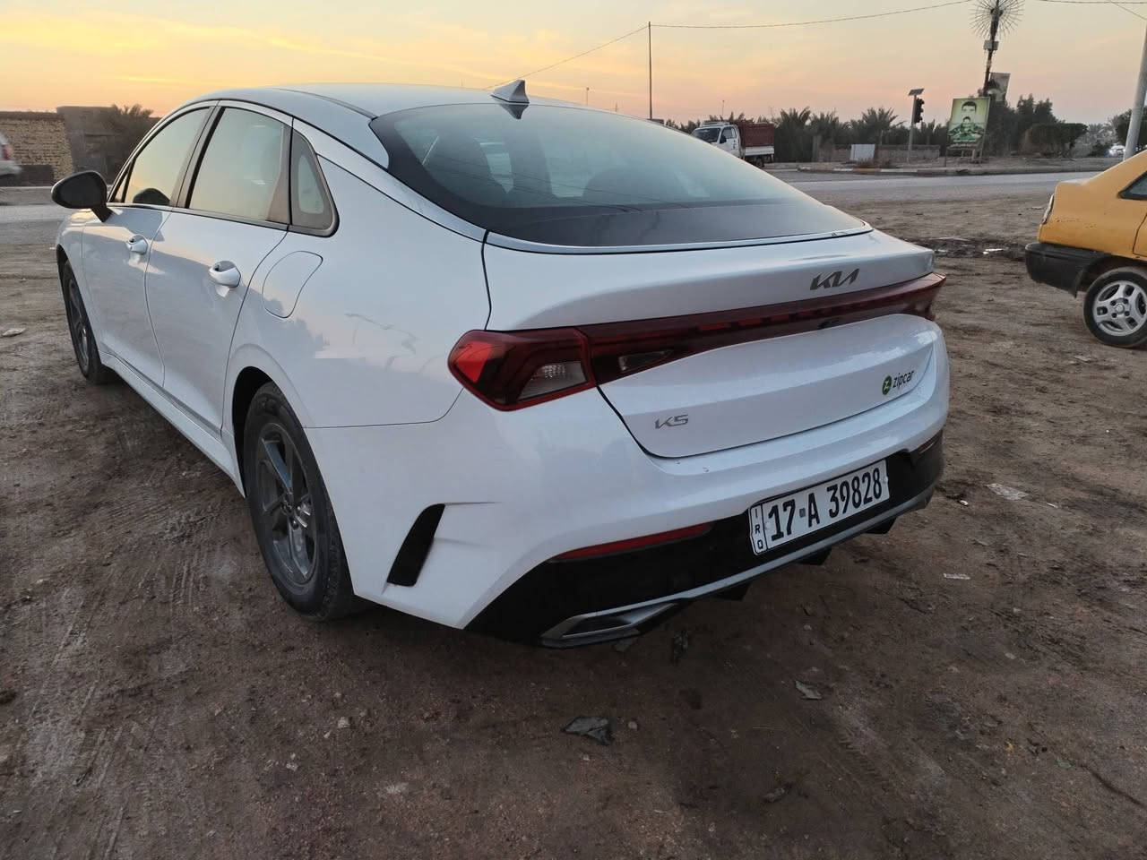 أكي فايف موديل 23 رقم معوقين مثئ وكاله عامه المشتري حادث جاملغ وبنيد بدون عابر سعر 170وبيه مجال مكانه ماشيه 37 سياره جديد مكينه تيربو *********** // ***********
