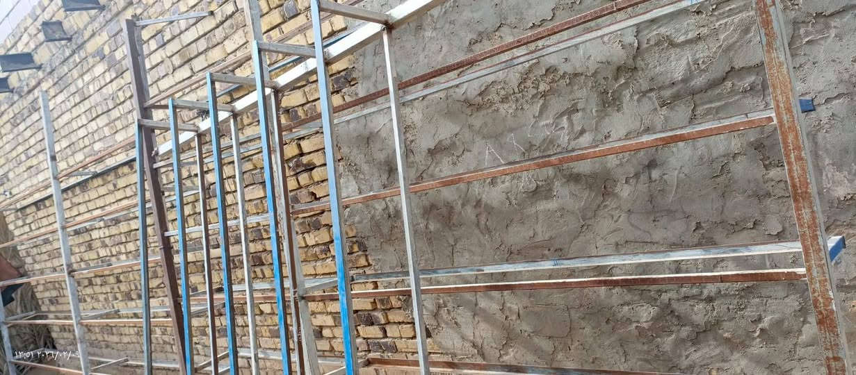 رفوف حديد تسكام وحده خمسه متر وثانيه اربعه ونص متر وثلاثه 3متر حريه سعر 350وبيهن مجال ***********
