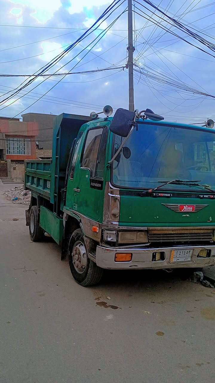 هينو طيره مكينه 70عادي رقم ديالى بسمي السياره لا تبخير ولا تنقيس تحويل ثاني يوم مكان السياره بغداد 
***********
