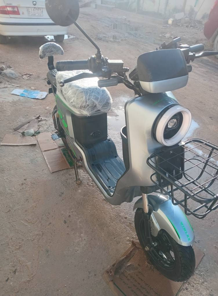 دراجة ار 9 
2026 دراجة مكفولة مابيها حادث ولا بيها تبديل كلشي مابيها 
على البلاد السعر 600 وبيها مجال 
الشراي يخابرني المو شراي لا يخابر

 ***********
