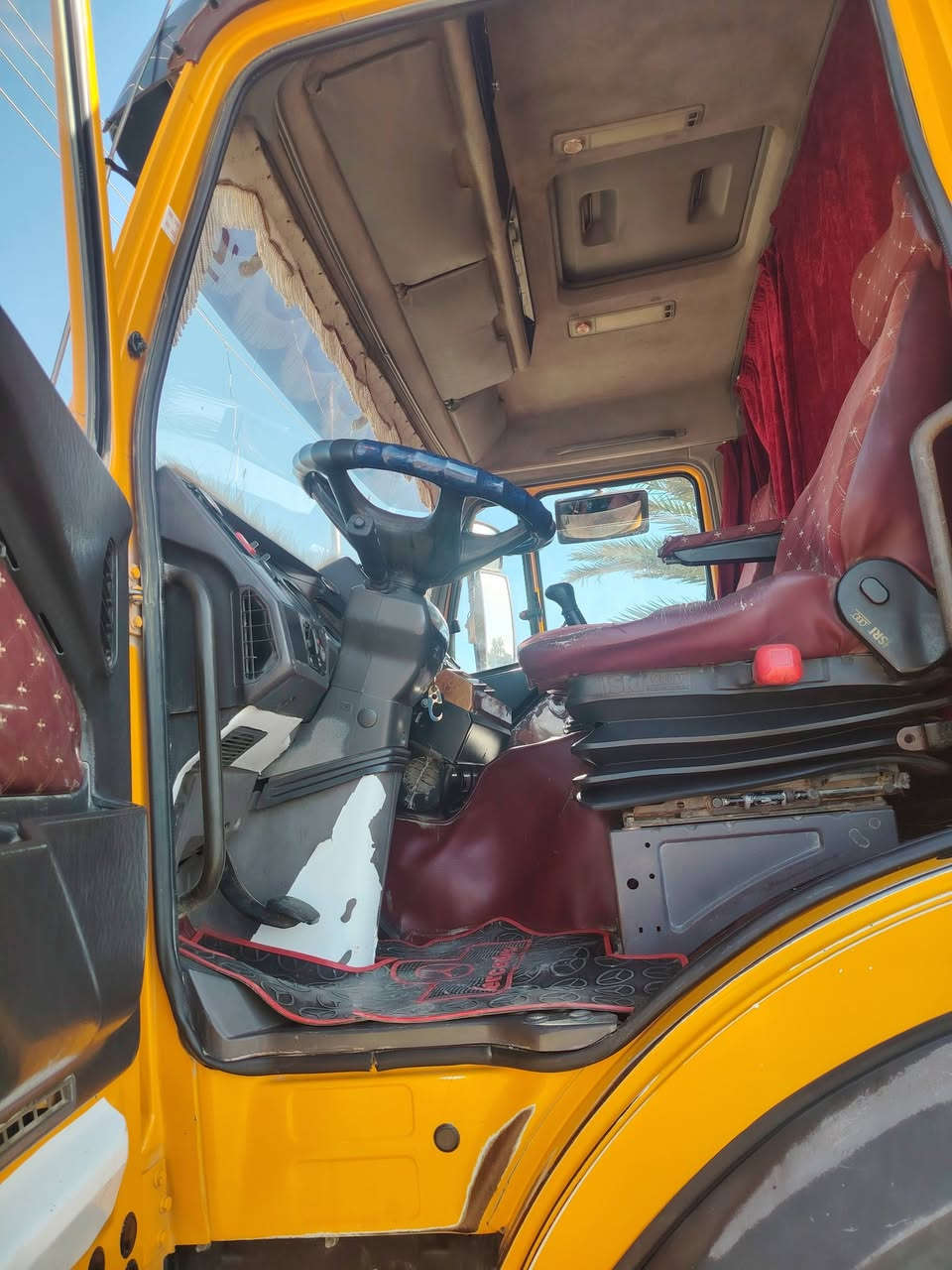 سلام عليكم كرواتي لبيع موديل ٩١ مجموعه جيف بلادي مكفوله شاصي ٢٦ قماره وشاصي مكفولات منصبغ مكان السياره الانبار رمادي *********** ابومحمد مكلف بنشر
