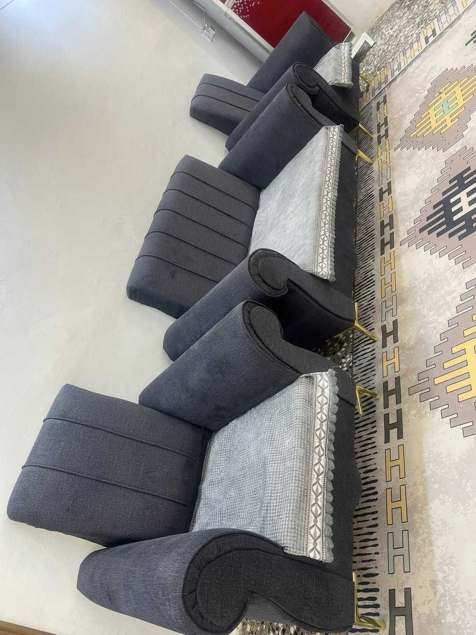 تخم للبيع 10 مقاعد 
سعره 750 وبي مجال عنوان حله شارع 40


**إذا كنت صاحب هذا الإعلان وتريد حذفه لأي سبب، رجاءا أرسل رسالة إلى الدعم الفني**