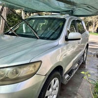 سلا عليكم سنتافي 2007 سبعه راكب 6سلندر محرك2700 معروضه ب105 وبيها مجال...