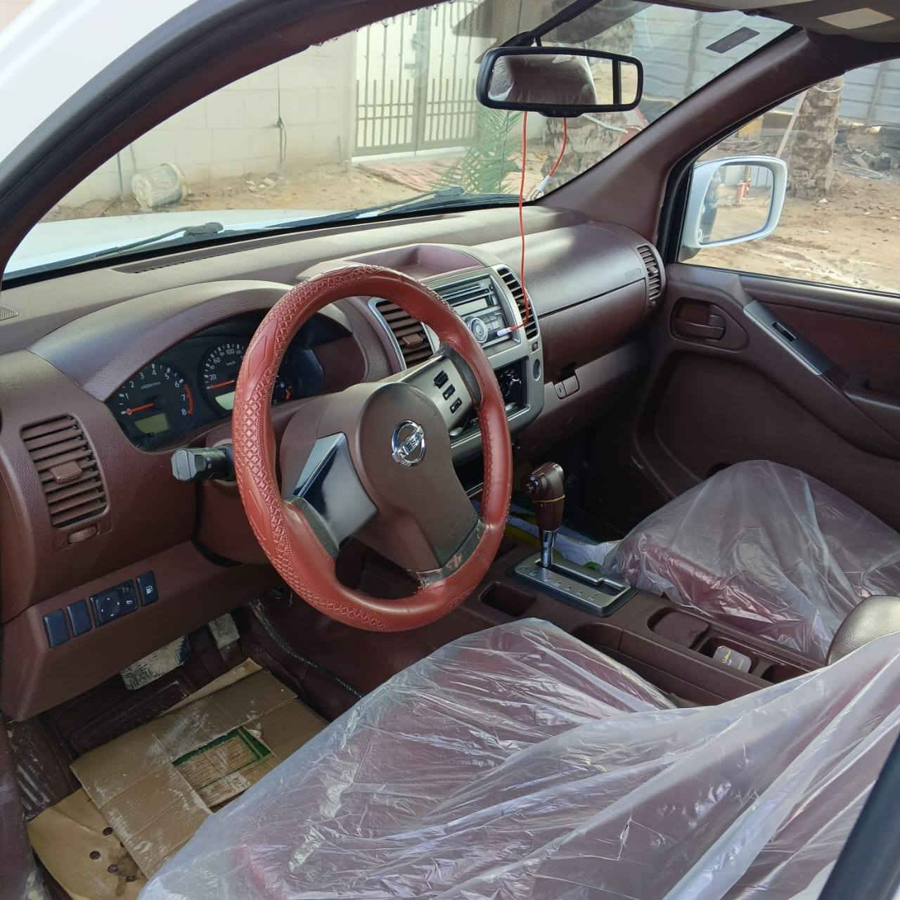 السلام عليكم بيكم نيفاره موديل 2014 السياره مكفوله من الضربه و الصبغ و التبديل السياره على وضع الشركه كله بلاد رقم بغداد الدولي  تحويل ثاني يوم السياره مال جناي امانت الله السياره ماشيه  ه تخم تاير جديد صدر امامي خلفي السياره جديده و بل عافيه على التكون من نصيبه مكان كربلاء   السعر ١٤٠ بيه مجال ***********
