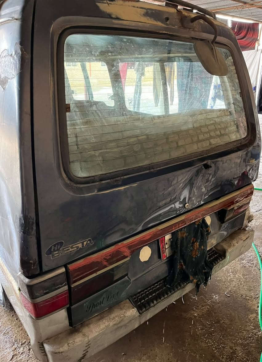 سلام عليكم بستا للبيع ب35  وبيه مجال او مراوس حسب القناعة نضيفة يرادله ترتيبات بصيطه رقم بغداد شرط تحويل مكاني بغداد حي الجامعة صدر امامي خلفي جديد عمبار كلج جديد عينه و صينيه مال كير جديد مدكة كاز وفلتر جديد تصليح شاصي الخلفي تبديل تسكات امامي خلفي و فلنجة جديد موديل 1994 و السنويه 2029 بشهر السابع يله تسقط


**إذا كنت صاحب هذا الإعلان وتريد حذفه لأي سبب، رجاءا أرسل رسالة إلى الدعم الفني**