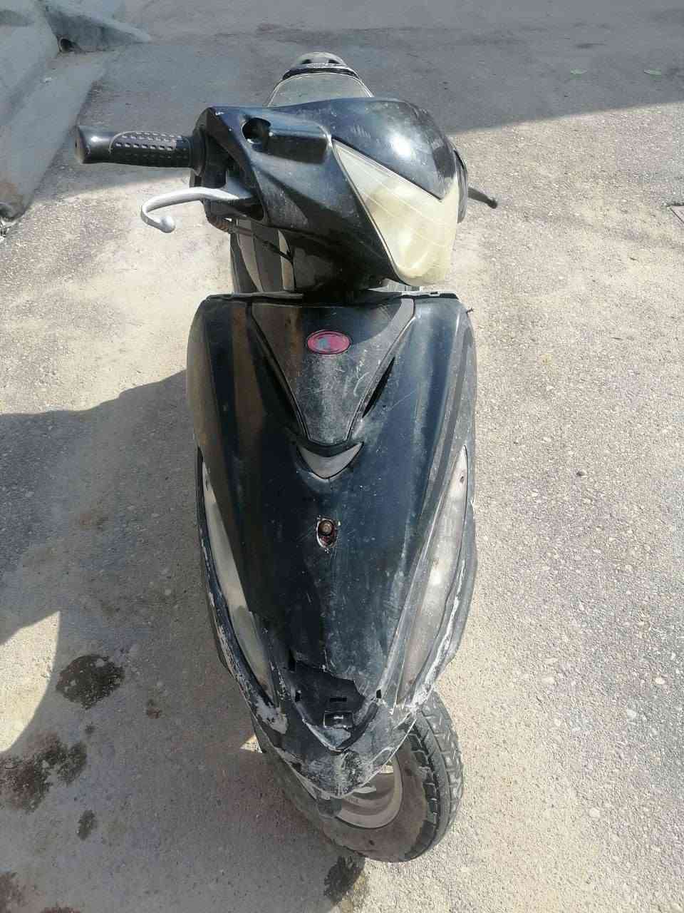دراجة كامكو جي 4 للبيع متروكة ما يقارب بال سنه سعره 100 الف


**إذا كنت صاحب هذا الإعلان وتريد حذفه لأي سبب، رجاءا أرسل رسالة إلى الدعم الفني**