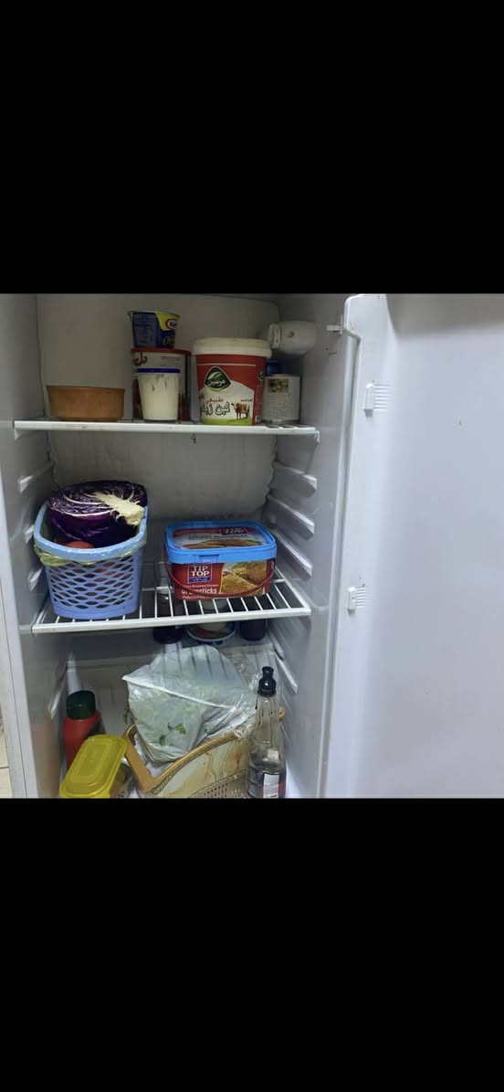 ثلاجه ب50 اليريدهه يجي ياخذه


**إذا كنت صاحب هذا الإعلان وتريد حذفه لأي سبب، رجاءا أرسل رسالة إلى الدعم الفني**