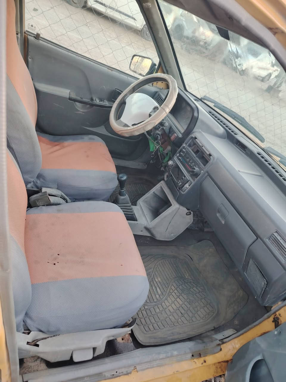 سلام عليكم البيع سايبه موديل 2011 مكفوله بدون تحويل مكان ديوانيه سعر 11 وبيه مجال ***********
