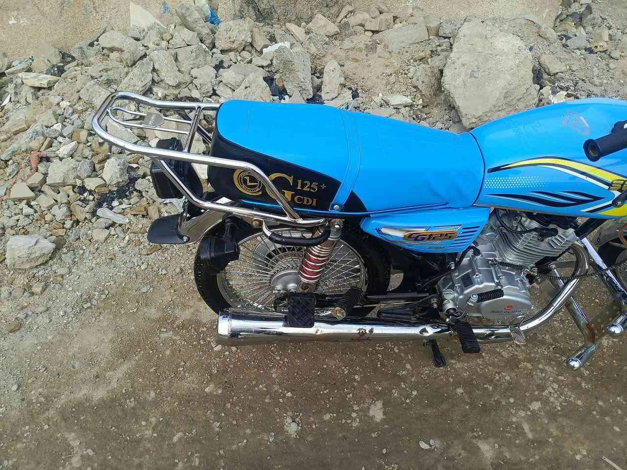 للبيع سيفان 4كير موديل 2025رمبه مكينه بل جيس لسعر 550مكاني بغداد ***********7
